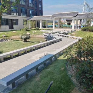 昆明 芝麻灰小区坐凳&栏杆安装效果