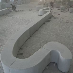 昆明 花岗岩整石坐凳拼装